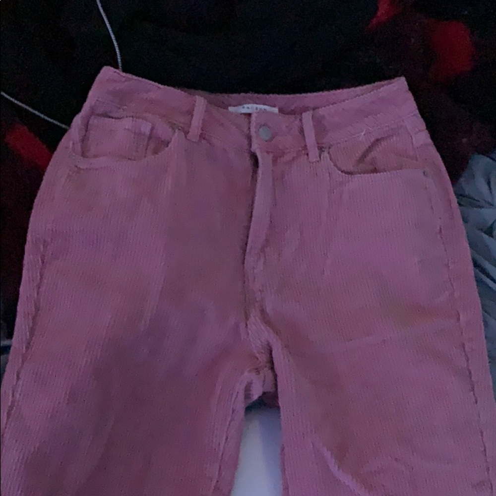 pink pacsun mom jeans !